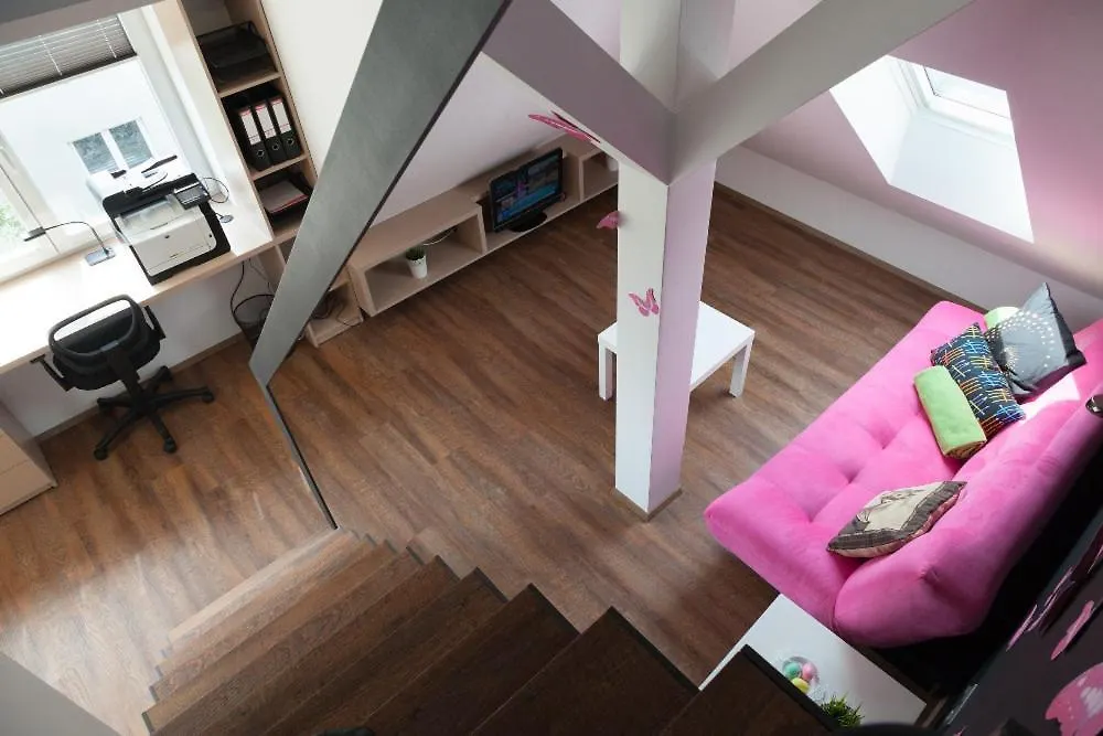 Apartman 3Kk - 115M2 V Klidne Lokalite - Praha 4 Prag